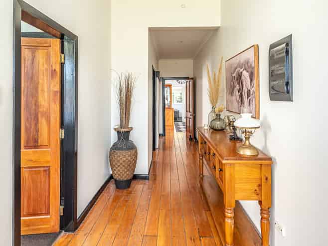 9 Kelvin Street, Aramoho