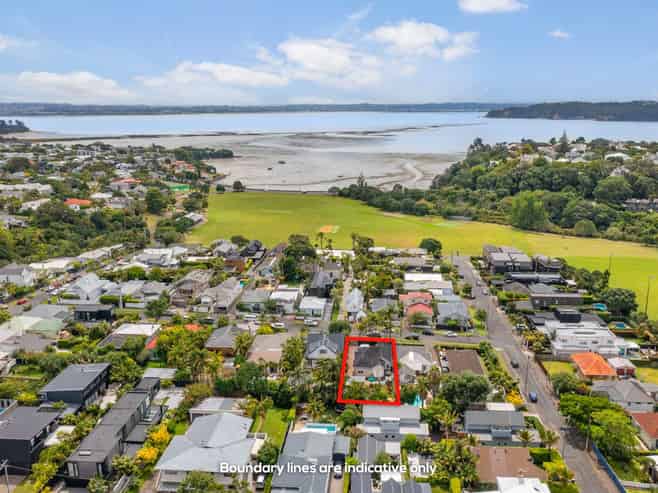 21 Edgars Road, Westmere