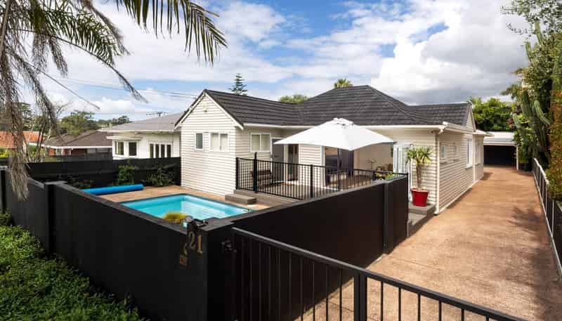 21 Edgars Road, Westmere