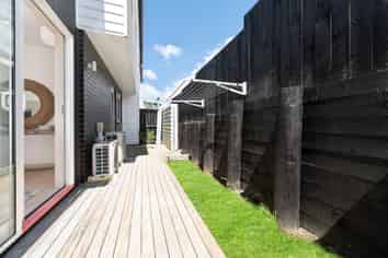 1&2/66 Gardner Avenue, New Lynn