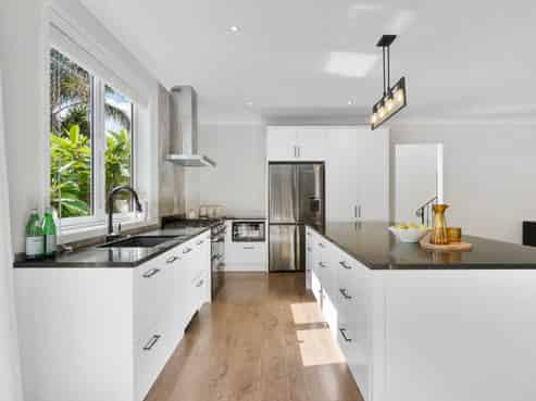 30 Riddell Road, Glendowie