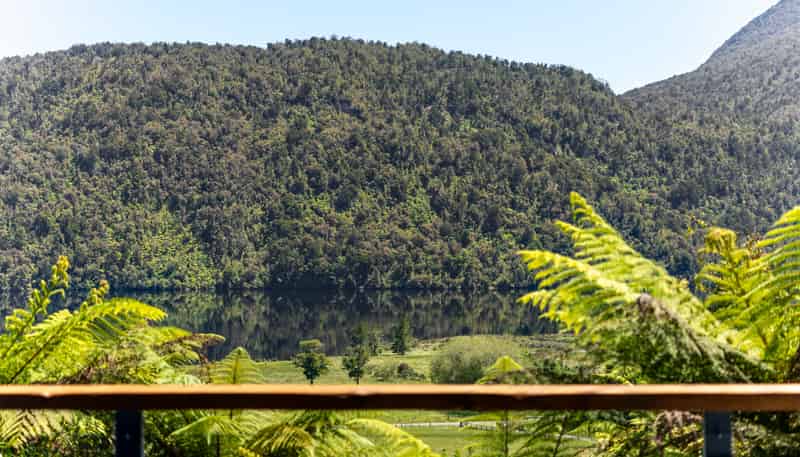 2261 Lake Brunner Road, Inchbonnie