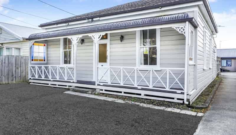 11 Frances Street, Hamilton East