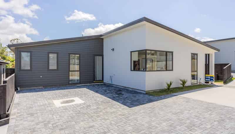 3/101 Hobsonville Road, West Harbour