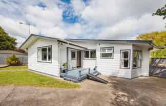 22 Saturn Crescent, Milson