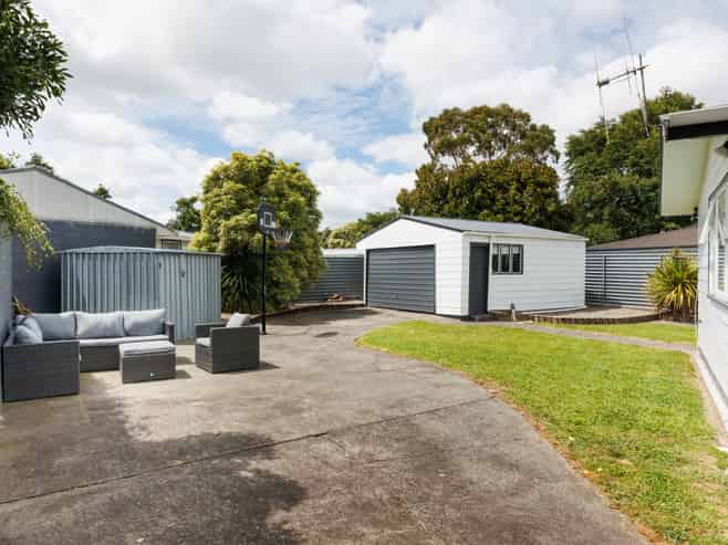 22 Saturn Crescent, Milson