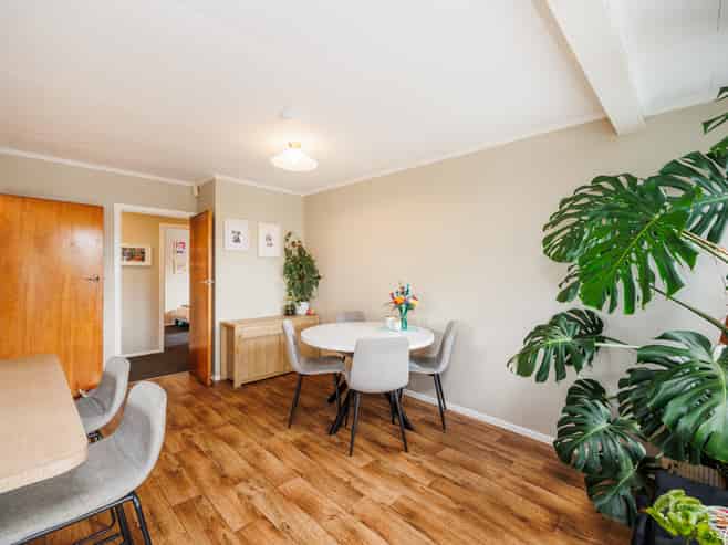 22 Saturn Crescent, Milson