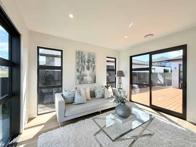 407 Te Taruna Drive, Milldale