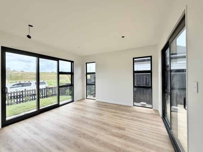 407 Te Taruna Drive, Milldale