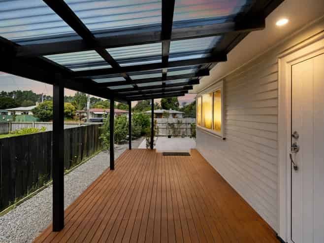 22A Pine Avenue, Bader