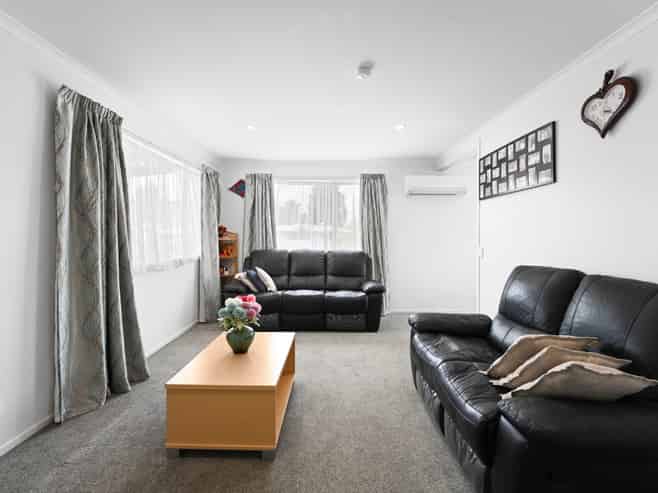 22A Pine Avenue, Bader