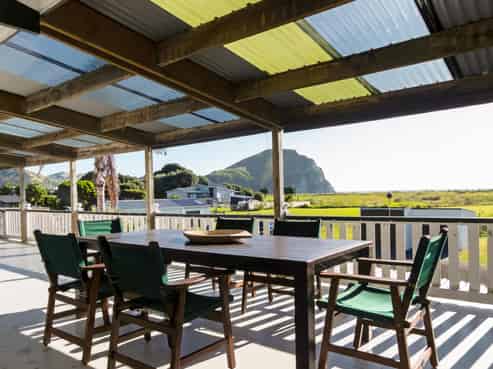 102 Newcastle Street, Mahia