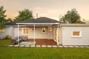 4 Kakanui Avenue, Hillcrest