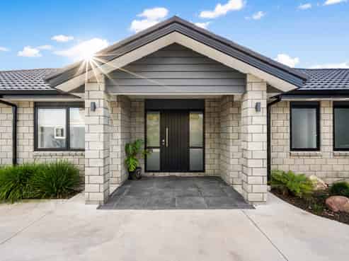 254 Riverbend Road, Meeanee