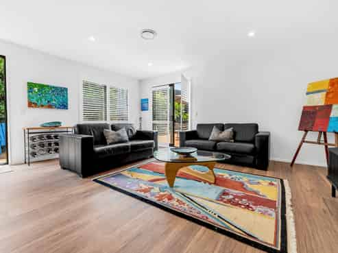 18 Arthur Wright Place, Maraetai