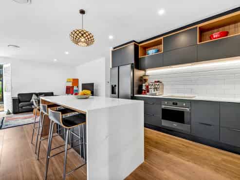 18 Arthur Wright Place, Maraetai