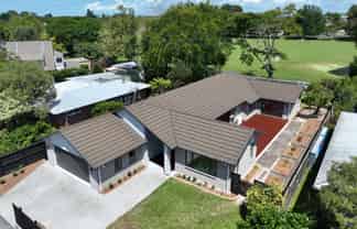 8 Berkley Avenue, Hillcrest