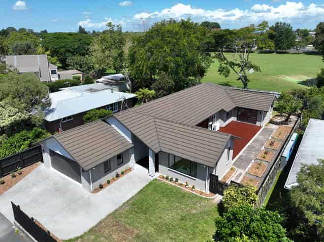 8 Berkley Avenue, Hillcrest