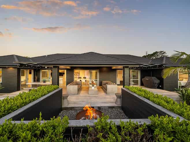  583 State Highway 16, Kumeu