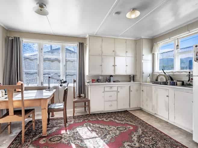 9 Devon Street, Tapanui