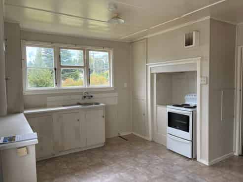 9 Devon Street, Tapanui