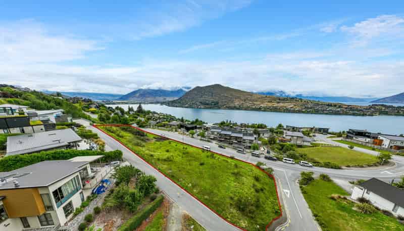 2-10 Saint Georges Avenue, Queenstown