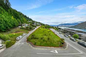 2-10 Saint Georges Avenue, Queenstown