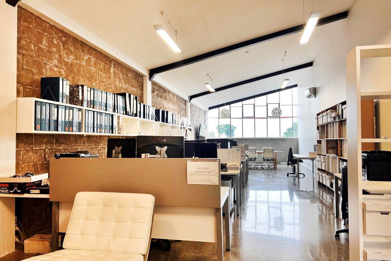 MODERN GREY LYNN OFFICE - Bild 4