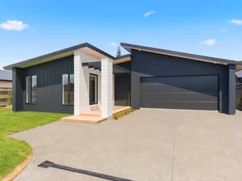 116 The Drive, Paraparaumu Beach