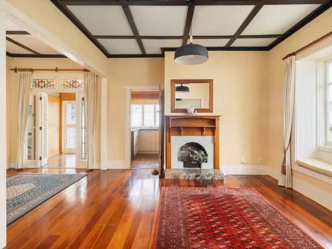 8B Alexis Avenue, Mount Albert