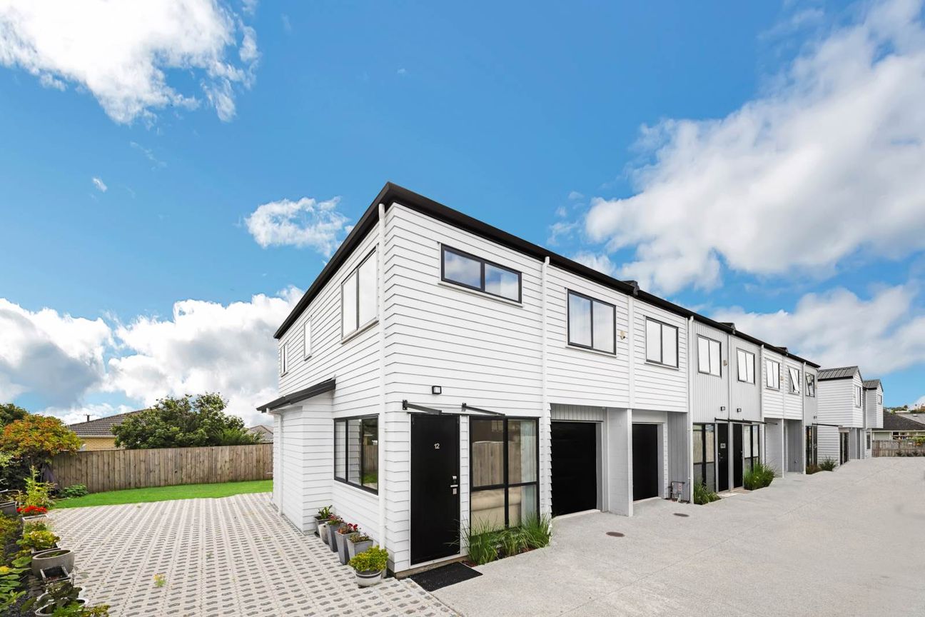 Stylish, Low-Maintenance Living in Prime Location – pohled 2