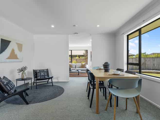 19 Best Place, Stoke