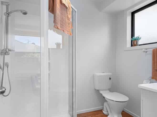 19 Best Place, Stoke