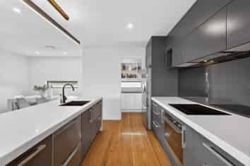 1 Vahsel Bay Place, Wigram