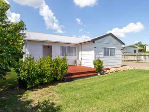 6 Stanley Street, Kerepehi