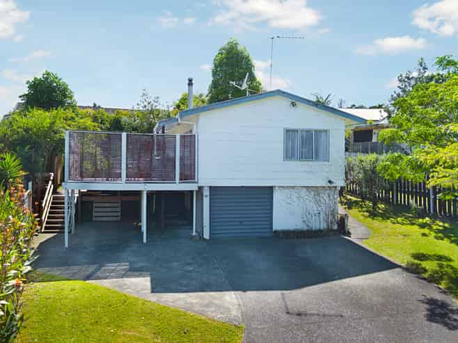 7 Wally Nola Place, Henderson