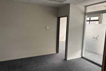 Modern, north facing offices in CBD