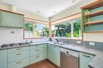 225 Hoon Hay Road, HOON HAY