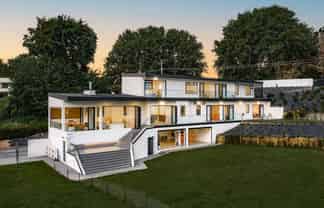 2221 River Road, Horsham Downs