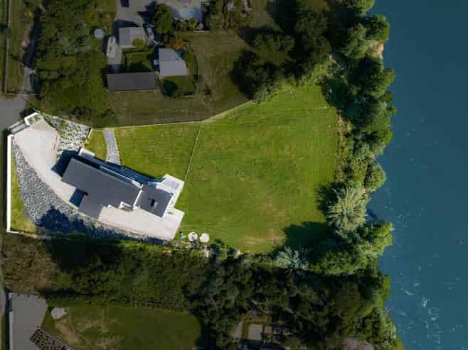 2221 River Road, Horsham Downs