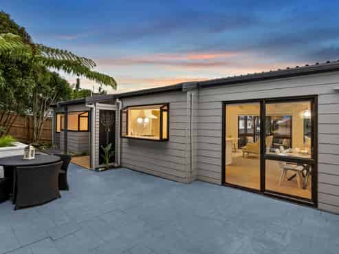 620A East Coast Road, Pinehill