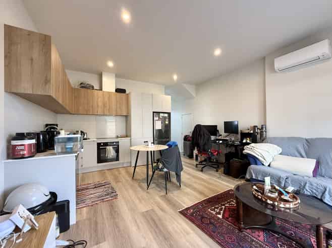 2A/21 The Strand, Wainuiomata