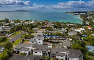 32B Gulf View Road, Murrays Bay