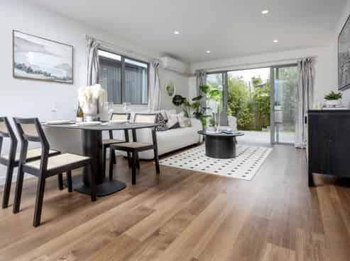 32B Gulf View Road, Murrays Bay