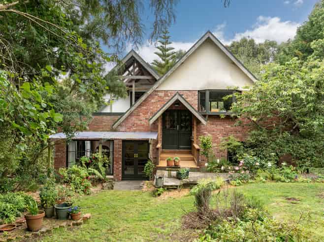 32, 34, 36 & 38 Moerangi Street, Broad Bay