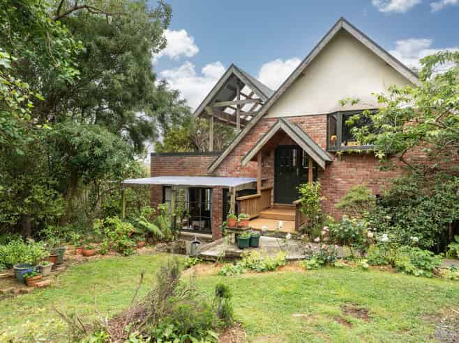 32, 34, 36 & 38 Moerangi Street, Broad Bay