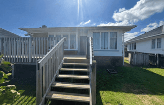 75a Kervil Avenue, Te Atatu Peninsula