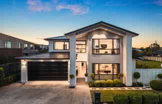 91 Riverhead Point Drive, Riverhead