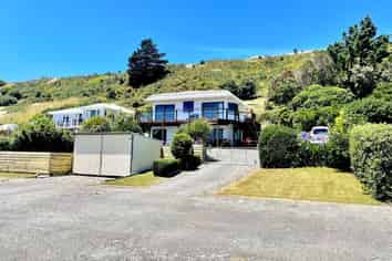 98 Lake Ferry Road, Lake Ferry