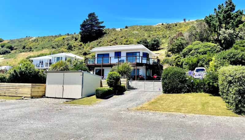 98 Lake Ferry Road, Lake Ferry